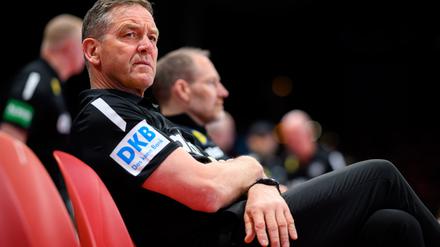 Bundestrainer Alfred Gislason und die deutschen Handballer bestreiten zwei Tests gegen Kroatien.