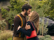 Zweite Staffel von „Nobody Wants This“: Bleiben der „Hot Rabbi“ und die Sex-Podcasterin zusammen?