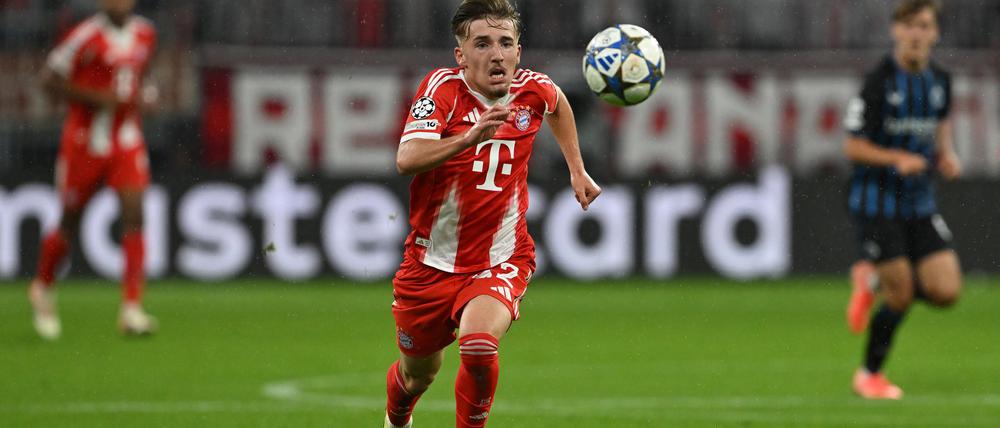 Der 17-jährige Lennart Karl ist nun jüngster Champions-League-Torschütze des FC Bayern.