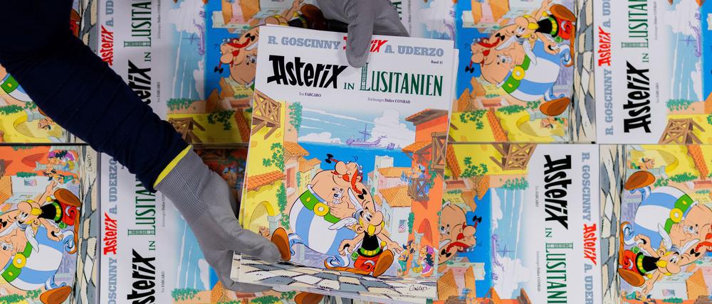 Ausgaben des neuen Asterix-Bandes Nummer 41.
