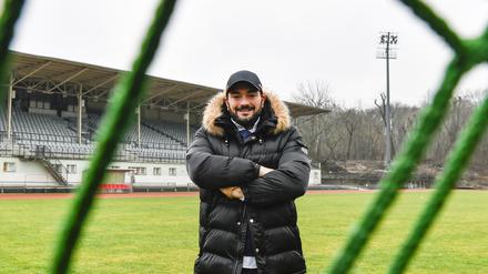 Burak Isikdaglioglu vom Fußballklub BAK im Poststadion in Berlin.