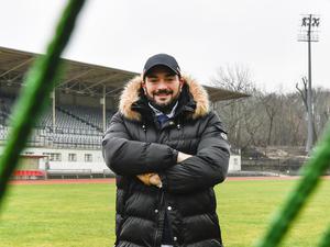 Burak Isikdaglioglu vom Fußballklub BAK im Poststadion in Berlin.