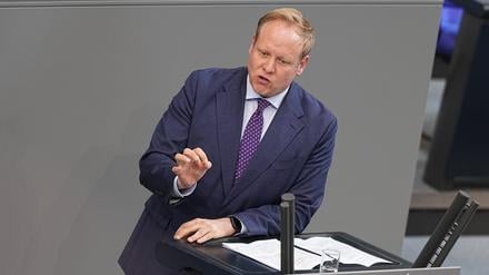 Tilman Kuban (CDU) spricht in einer Debatte im Bundestag.