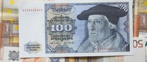 age 100 d-mark note, 12.10.2020, Copyright: xDetailfotox Panthermedia25751455