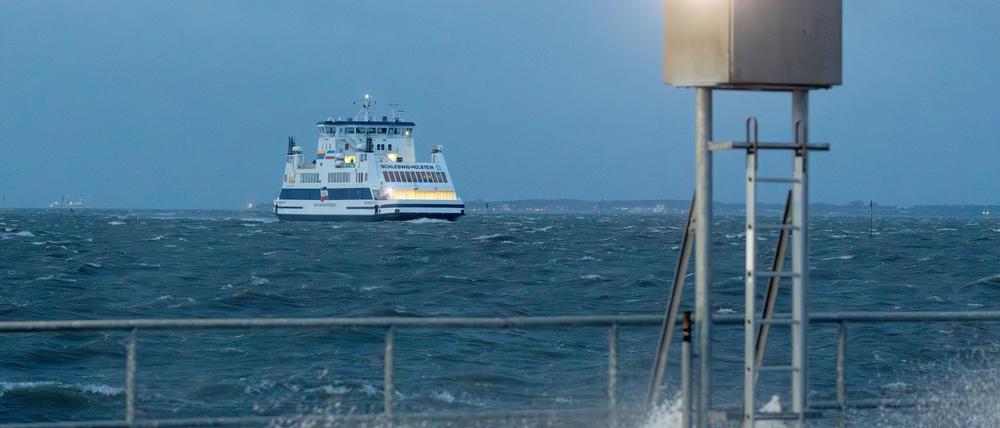 Das stürmische Wetter sorgte vor allem an der Nordseeküste für orkanartige Böen.
