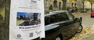 Mehr als jeder vierte Kitaplatz in Potsdam ist frei. Kitas werben auch mit Aushängen um Familien.