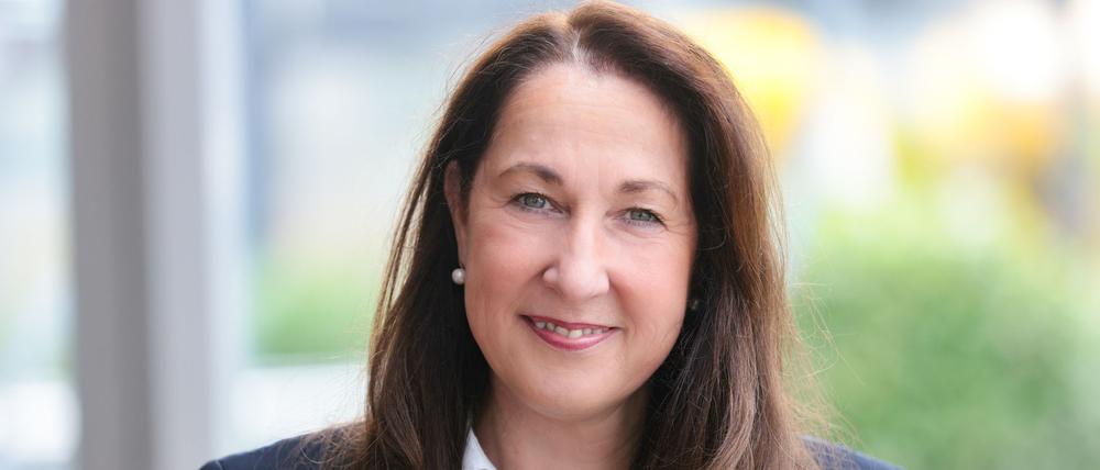 Gegen die Adoptivtochter von Iris Stalzer (Foto) hat die Staatsanwaltschaft jetzt einen Haftbefehl erwirkt. (Archivbild)