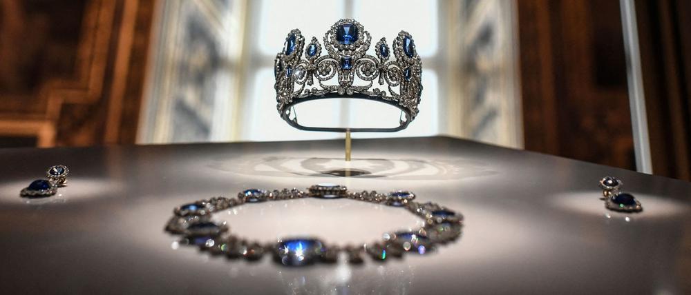 Ein Teil der Louvre-Juwelen wird laut einem Medienbericht nun in 26 Metern Tiefe aufbewahrt. (Symbolbild)