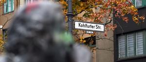 Die Kohlfurter Straße in Berlin-Kreuzberg sollte schon lange umbenannt werden.