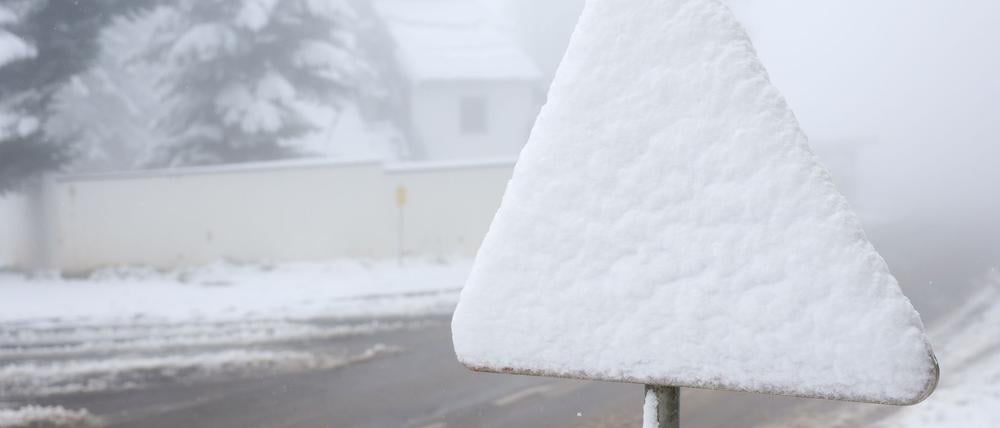 Einige Prognosen warnen vor einem Jahrhundertwinter - doch lässt sich so etwas überhaupt vorhersagen? (Symbolbild)