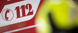 Die Polizei musste zu einem Brand in einem Plattenbau in Perleberg ausrücken. (Symbolbild)