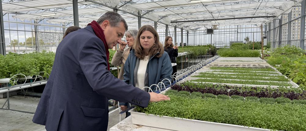 Das neue Stadtviertel „Chapelle International“ mit Wohnen, Gewerbe und Urban Farming auf dem Dach. Clara Herrmann und Eric Lejoindre, Bürgermeister 18. Arrondissement.