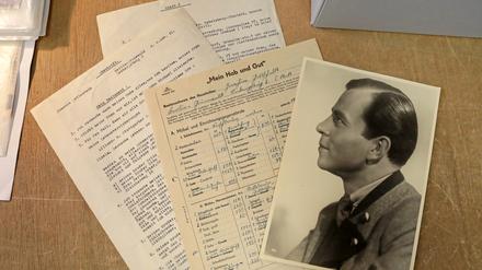 Letzte Dinge. Ein Foto von Joachim Gottschalk und sein Testament im Archiv des Potsdamer Filmmuseums.