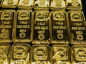 Der Goldpreis fällt deutlich unter 4.000 US-Dollar.