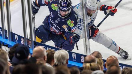 Die Duelle zwischen den Eisbären Berlin und den Adler Mannheim waren zuletzt hart umkämpft. (Archivbild)