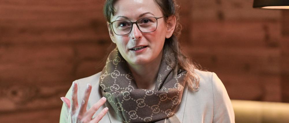 Hanka Mittelstädt (SPD), Brandenburgs Landwirtschaftsministerin, kündigte an, mobile Schlachtfahrzeuge mit staatlichen Mitteln zu fördern.