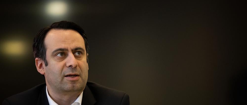 Sozialstaatssekretär Aziz Bozkurt (SPD) fordert beim Bürgergeld einen Kurswechsel seiner eigenen Partei. (Archivbild)