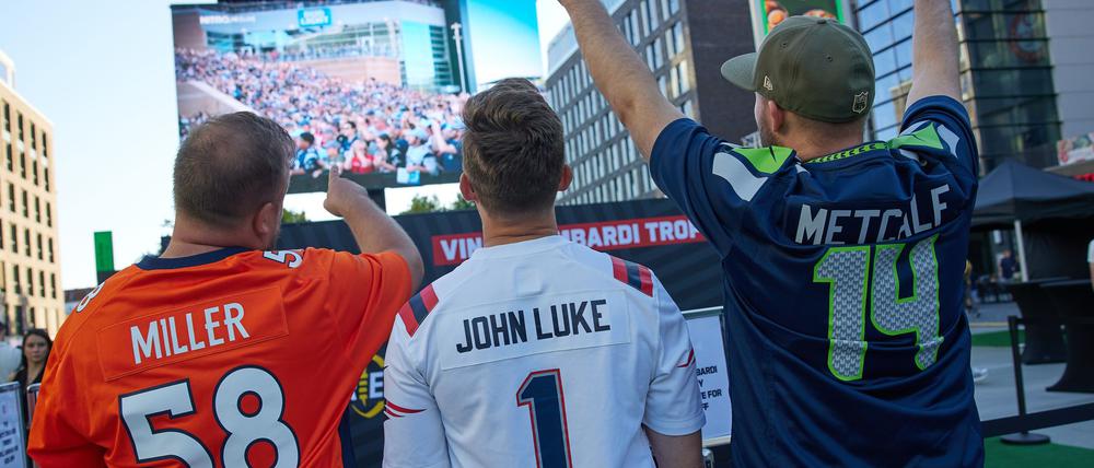 In der gesamten Stadt gibt es verschiedene Fan-Events.