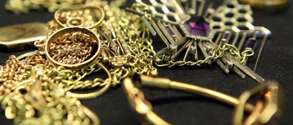 In Potsdam wurde jüngst eine Goldankauf-Aktion untersagt. (Symbolbild)