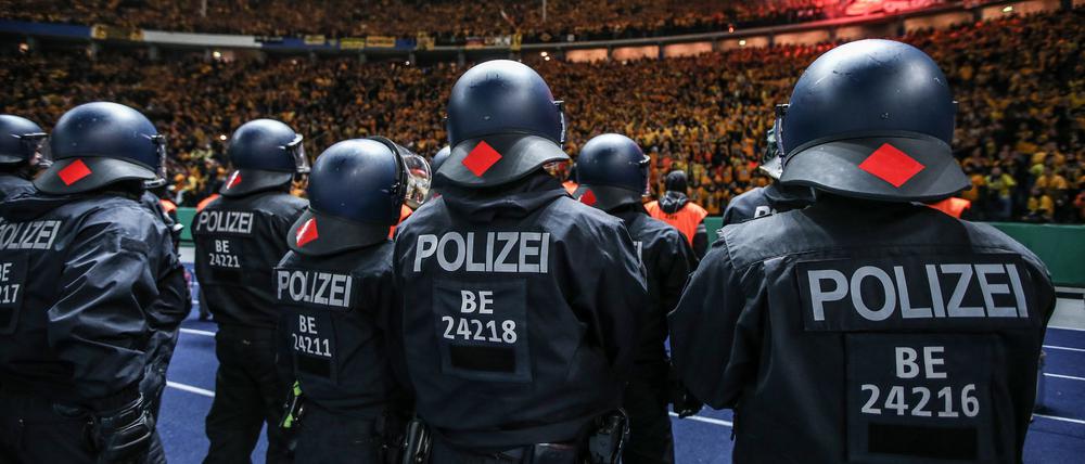 Sowohl viele Hertha-Anhänger als auch die Union-Szene sind nicht gut auf Dynamo Dresden zu sprechen. Konflikte scheinen vorprogrammiert. (Archivbild)