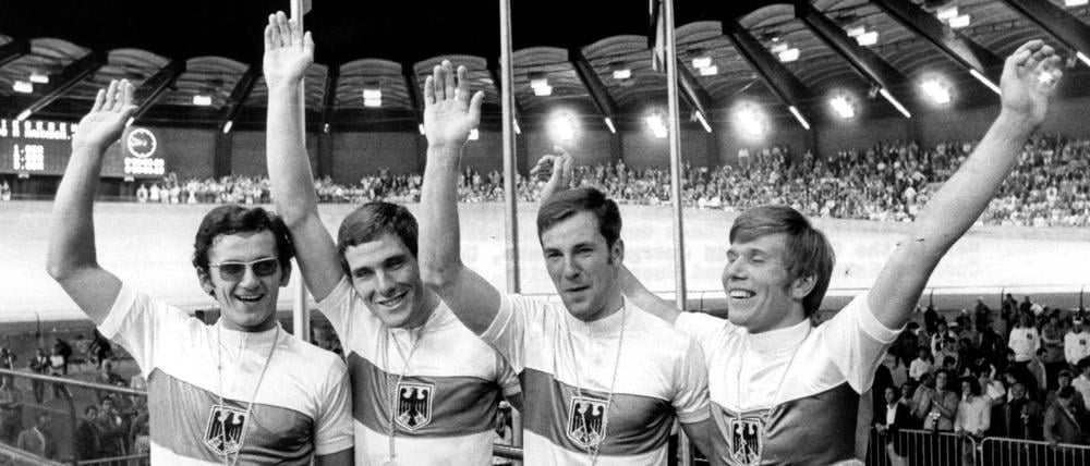 Günter Haritz (r.) ist im Alter von 77 Jahren gestorben. (Archivbild)