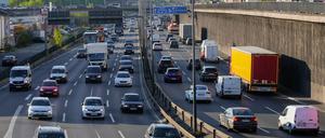 Auf der Stadtautobahn A100 gab es am Mittwoch einen Verkehrsunfall. (Archivfoto)
