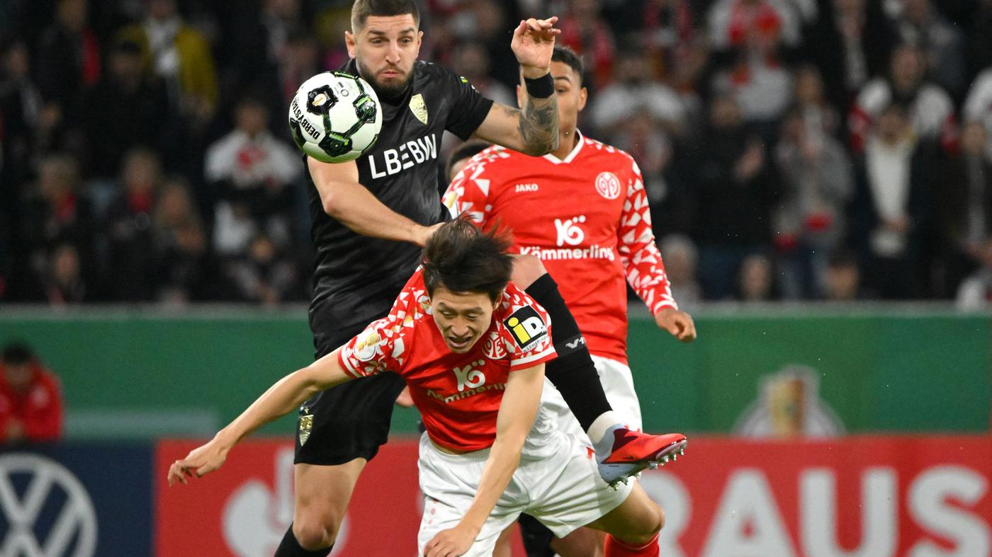 Defending champion Stuttgart also wins the cup against Mainz