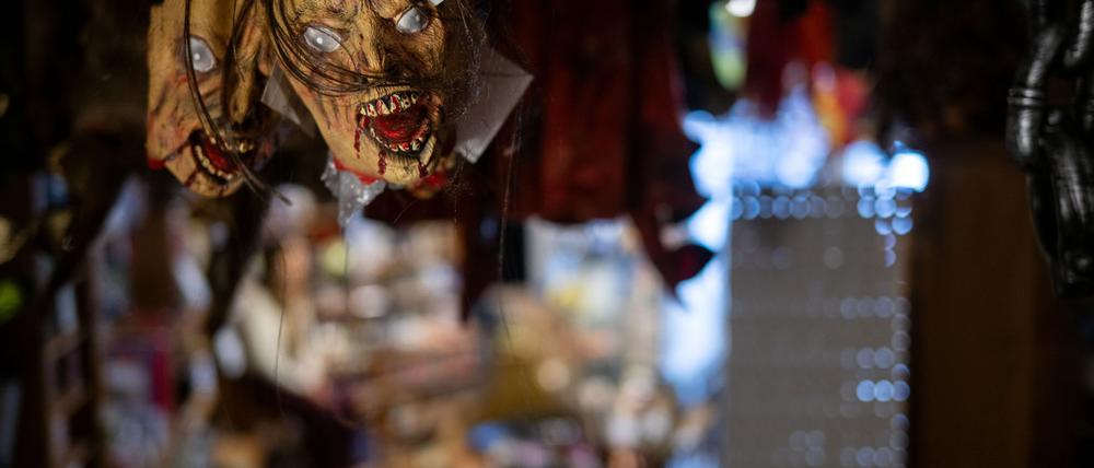 Die Berliner Polizei ist auch in diesem Jahr zu Halloween verstärkt in der Stadt unterwegs. (Symbolbild) 