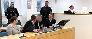 Der verurteilte Lehrer hat sich bei seiner früheren Schülerin für den sexuellen Missbrauch entschuldigt. (Archivbild)