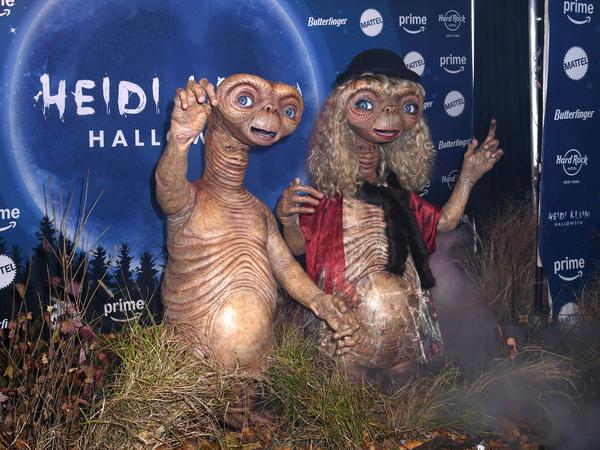 October 31, 2024, New York, Ny, United States: Tom Kaulitz and Heidi Klum attend 23rd Annual Heidi Klum Halloween Party at Hard Rock Hotel in New York. October 31, 2024. New York United States - ZUMAp281 20241031_zea_p281_179 Copyright: xPhotoxImagexPressx