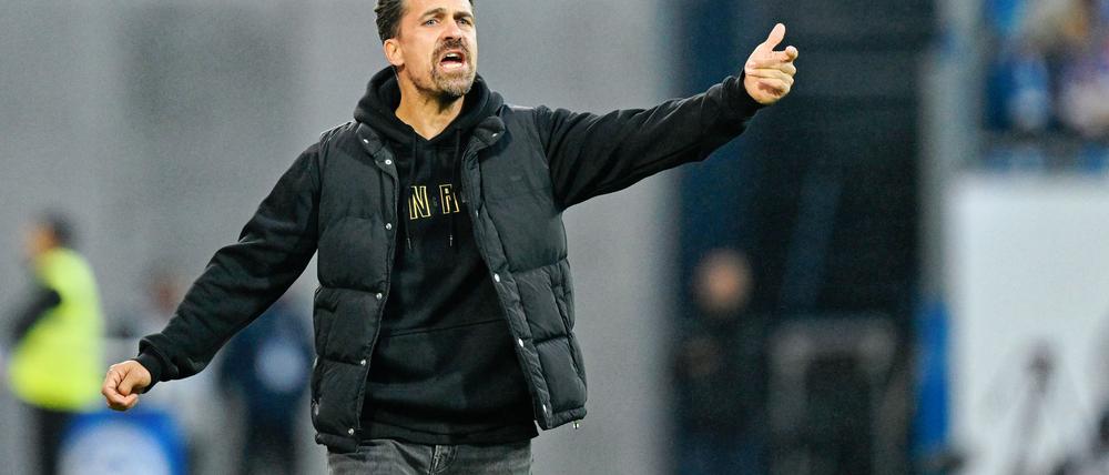 Trainer Thomas Stamm sieht die Kulisse im Olympiastadion nicht als Last an. (Archivbild)