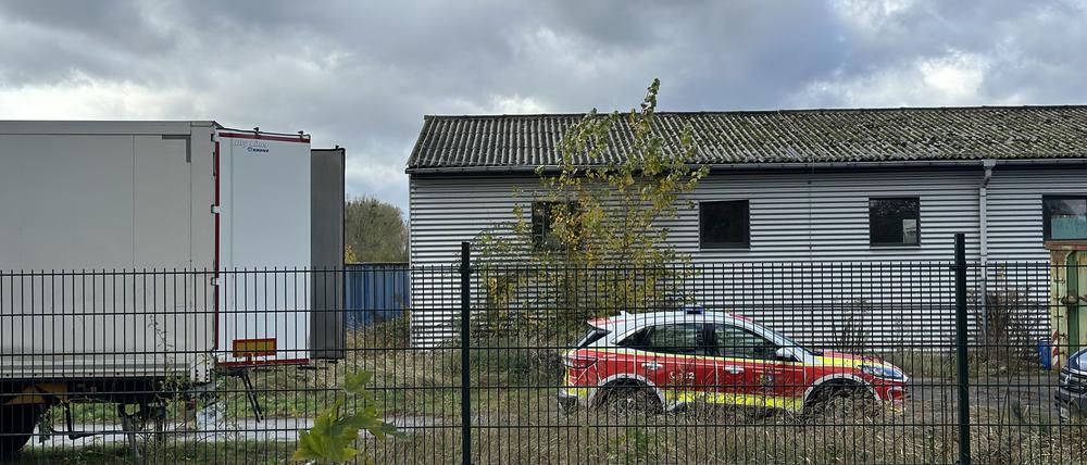 Die Lagerhalle an der Graf-Arco-Straße in Nauen, in der ein Drogenlabor entdeckt wurde.