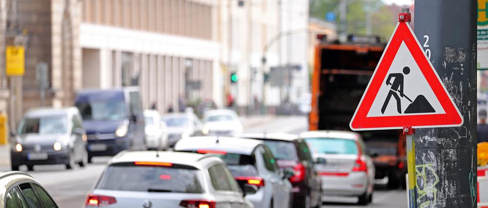 Auf Potsdams Straßen wird gebaut (Symbolfoto).