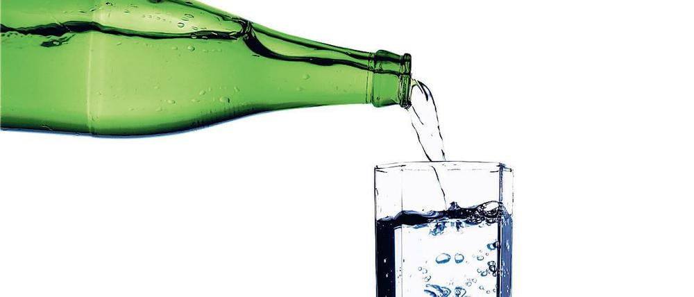 Vermeintliches Allheilmittel. Manchmal hilft ein Schluck Wasser gegen Unwohlsein. Aber nicht immer.