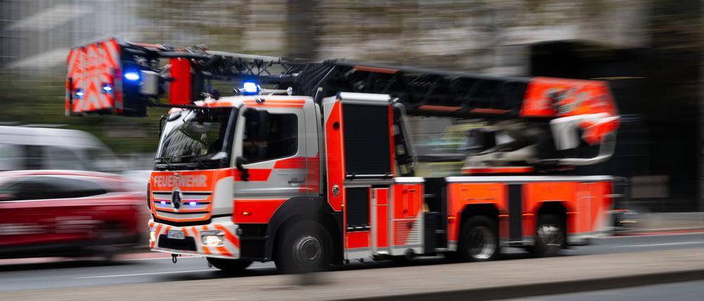 Feuerwehr im Einsatz in Brandenburg (Symbolbild)