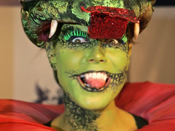 at Heidi Klum s 7th Annual Halloween Party, Privilege, Los Angeles, CA 10-31-06 Heidi Klum at Heidi Klum s 7th Annual Halloween Party, Privilege, Los Angeles, CA 10-31-06 Los Angeles Calif United States EDITORIAL USE ONLY Copyright: xx s_bukleyx icphotos183109