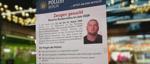 Der Zeugenaufruf für den Rockermord im Jahr 2009 in Hohenschönhausen.