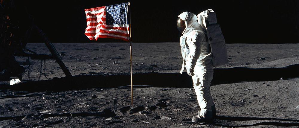 Dieses Foto soll den Nasa-Astronauten Buzz Aldrin bei der ersten Mondland am 20. Juli 1969 zeigen.