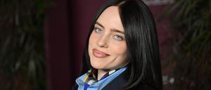 Popstar Billie Eilish will von den Einnahmen ihrer letzten Tour einen Betrag von umgerechnet knapp zehn Millionen Euro an Organisationen und Projekten spenden.
