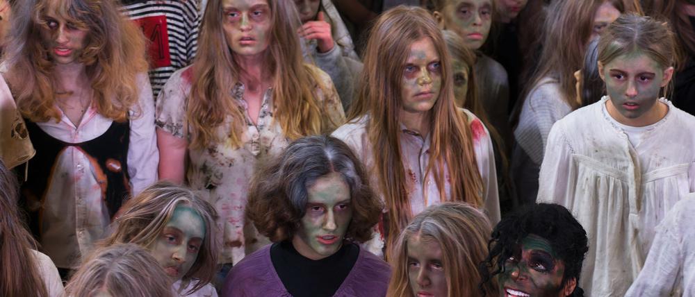 Das Lied ist aus den 1980er Jahren.