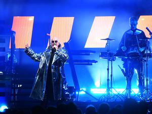 Die Pet Shop Boys sind nur ein prominenter Name auf der Benefiz-Compilation.