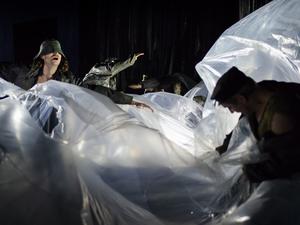 Szene aus „Was ihr wollt“ am BE., v.l. Maximilian Diehle, Marc Oliver Schulze