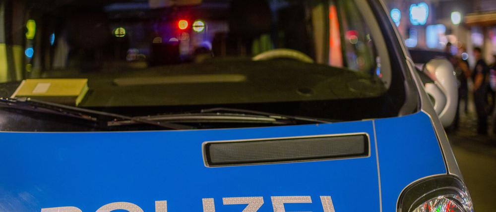 Die Berliner Polizei musste am Freitagabend zu einem Einsatz in Reinickendorf ausrücken. (Foto - Illustration)