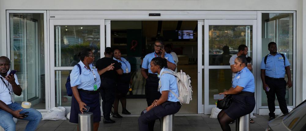 Dutzende Flüge wurden annulliert: Die Rückreise verzögert sich für viele Touristen.