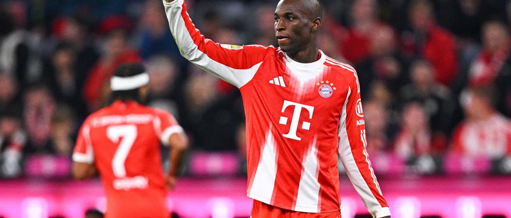 Nicolas Jackson jubelte als Torschütze.