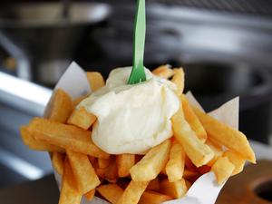 Mayonaise ist die beliebteste Sauce zu Pommes bei Wallonen und Flamen in Belgien.