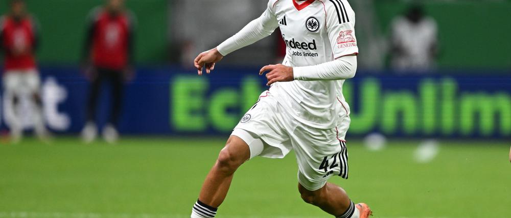 Eintracht-Profi Can Uzun fällt erst mal aus (Archivbild)