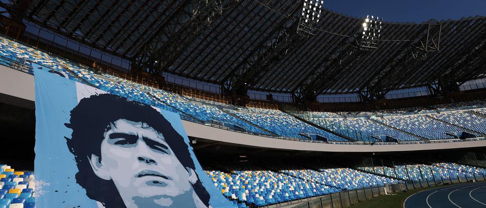 Im Stadio Diego Armando Maradona sind am Dienstagabend keine Eintracht-Fans zugelassen. (Archivbild)