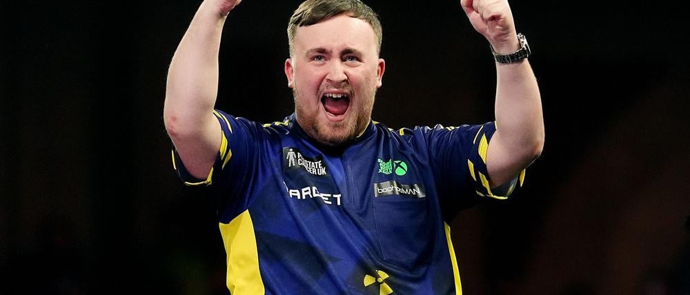 Endlich! Darts-Star Luke Littler hat die Führerscheinprüfung bestanden. (Archivbild)