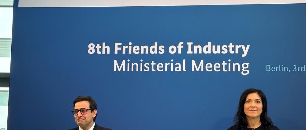 Reiche betont die Bedeutung der Industrie